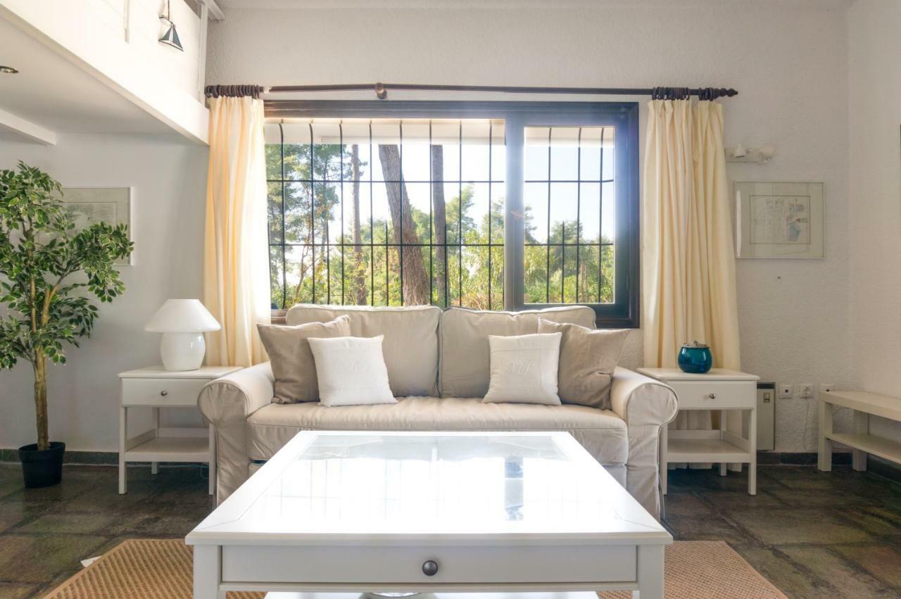Villa Aurora In Sani With Garden And Pool Экстерьер фото